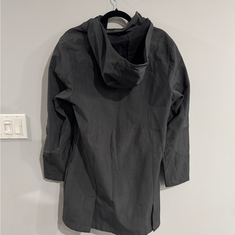 Rain jacket - Picture 2 of 3
